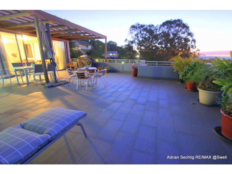 2068 1 Ocean Street, Burleigh Heads QLD 4220