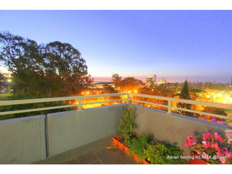 2068 1 Ocean Street, Burleigh Heads QLD 4220