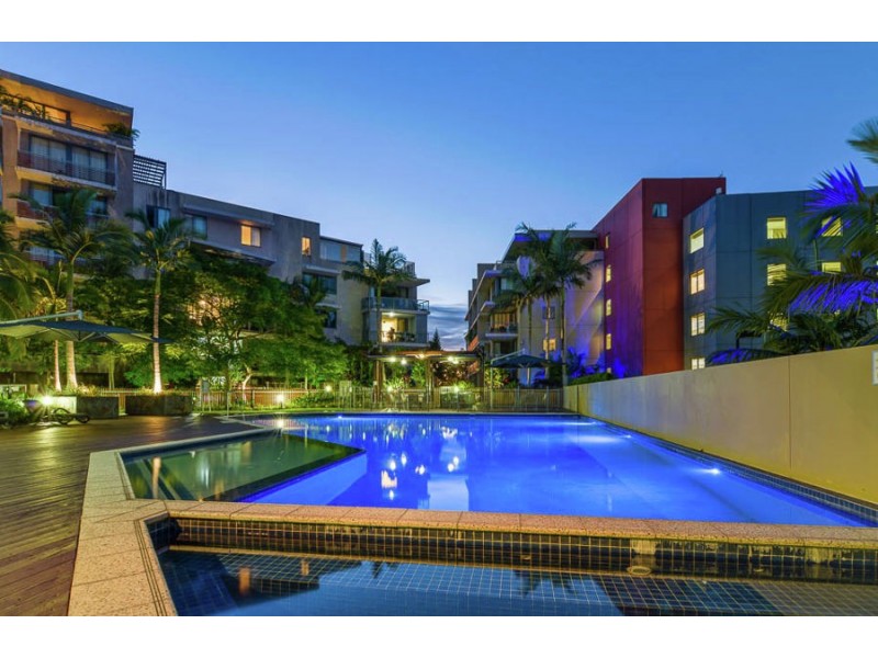 2068 1 Ocean Street, Burleigh Heads QLD 4220