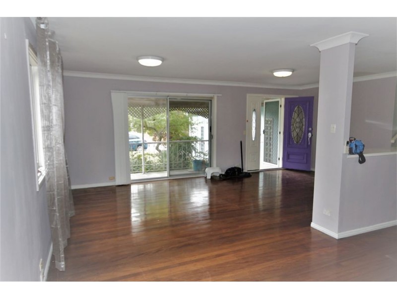 23 A Benaud Street, Macgregor QLD 4109