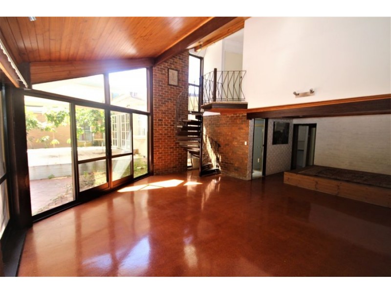 23 B Benaud Street, Macgregor QLD 4109