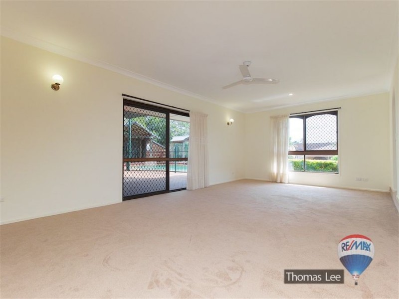 12 Malbon Street, Eight Mile Plains QLD 4113