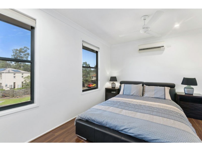 1 Mapelton Circuit, Parkinson QLD 4115