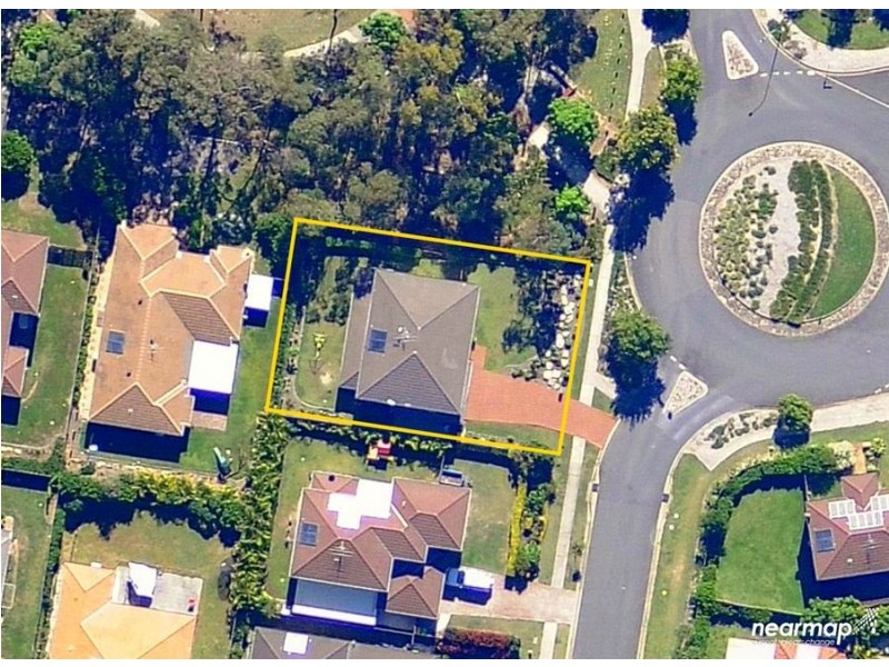 1 Mapelton Circuit, Parkinson QLD 4115