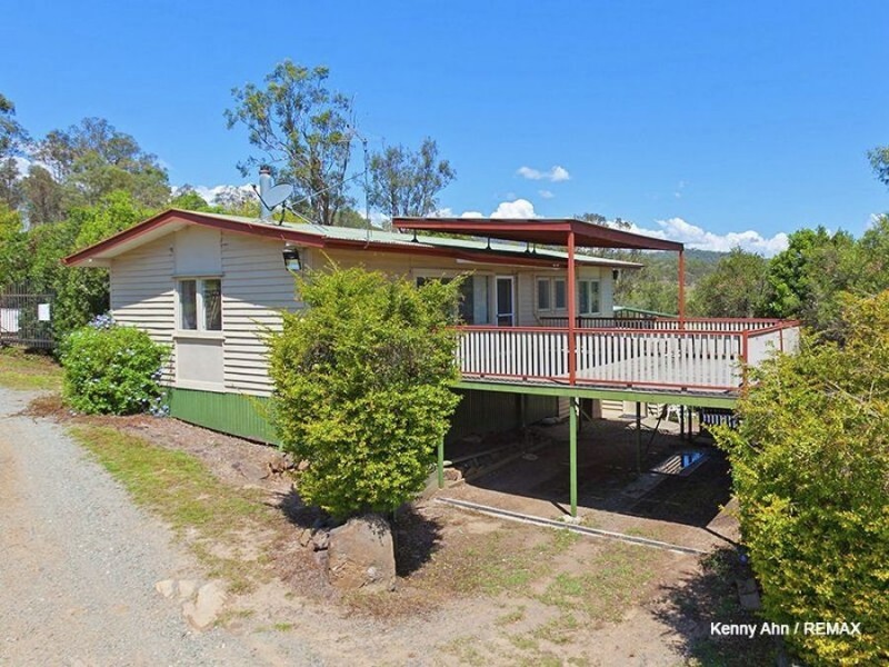 3272 Beaudesert-Nerang Rd, Biddaddaba QLD 4275