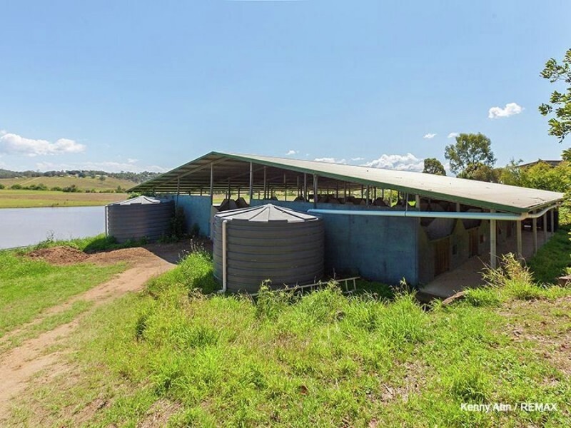 3272 Beaudesert-Nerang Rd, Biddaddaba QLD 4275