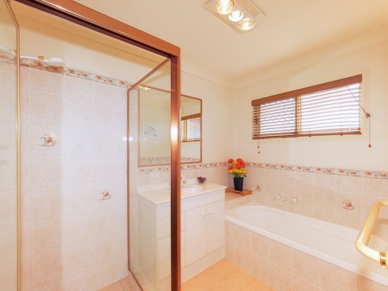 3 Nambung Place, Parkinson QLD 4115
