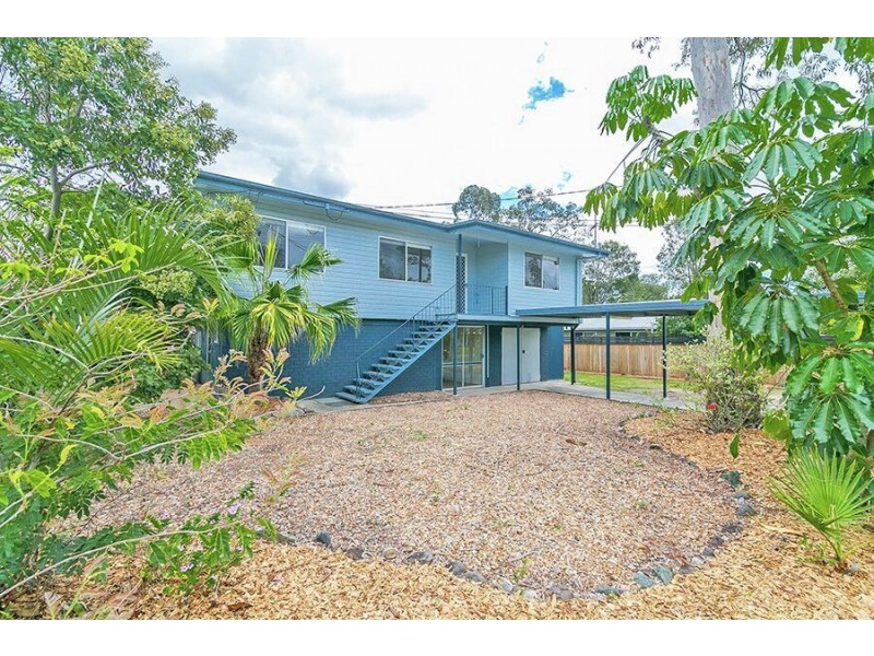 18 Bluegum dr, Marsden QLD 4132