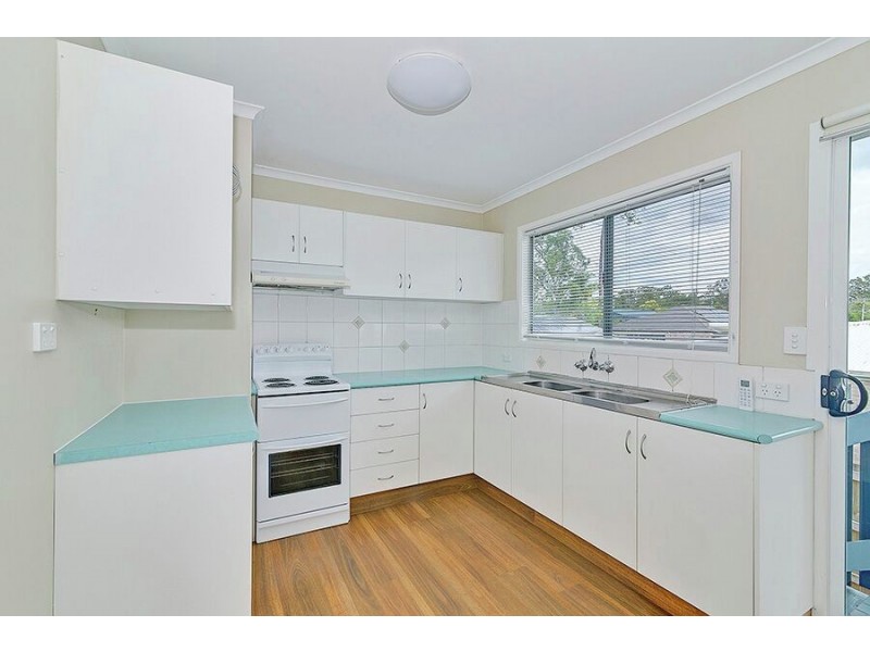 18 Bluegum dr, Marsden QLD 4132