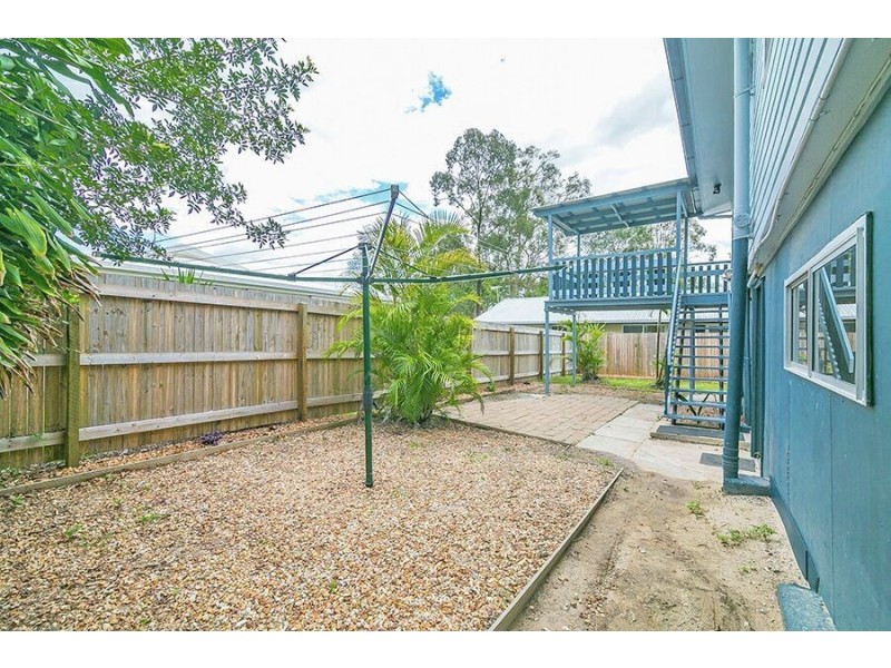 18 Bluegum dr, Marsden QLD 4132