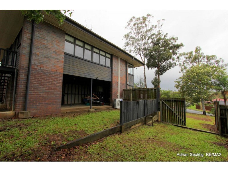 9 Manooka Street, Rochedale South QLD 4123