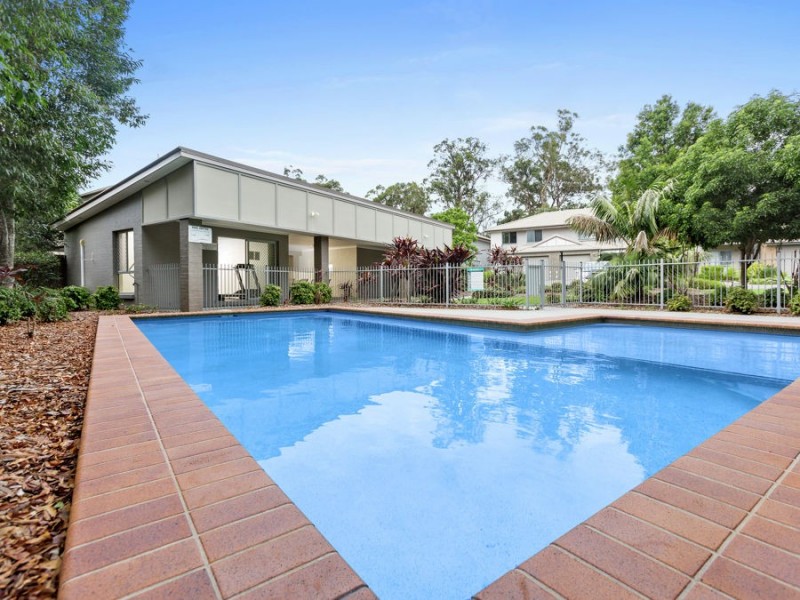 1/2311 Logan Road, Eight Mile Plains QLD 4113