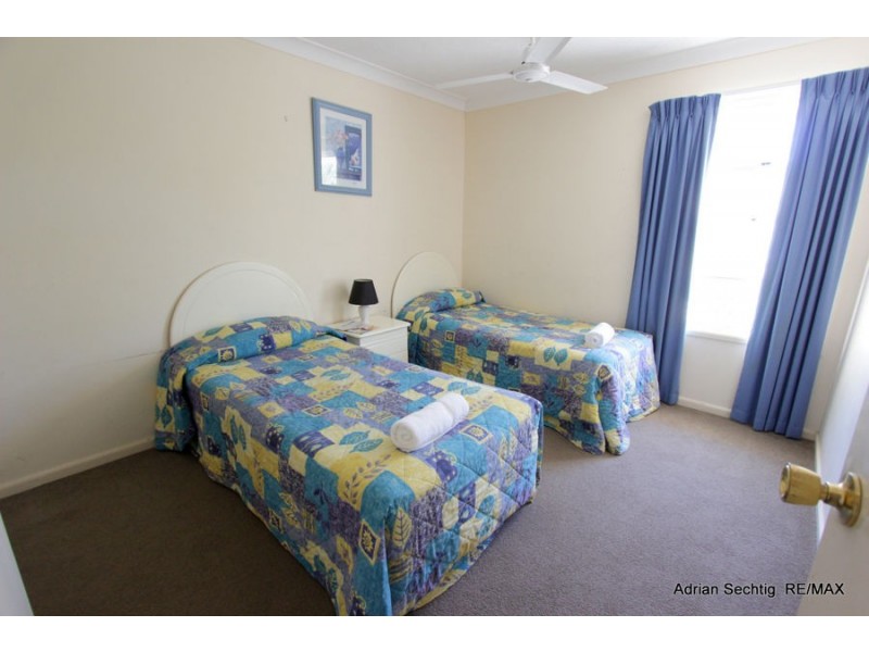 49 2-10 Coolgardie Street, Elanora QLD 4221