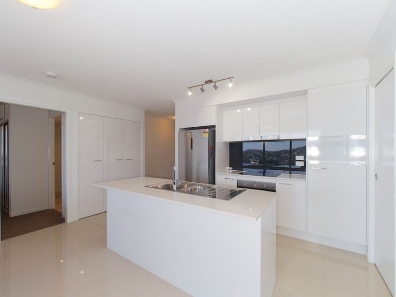 702/40 Mascar Street, Upper Mount Gravatt QLD 4122