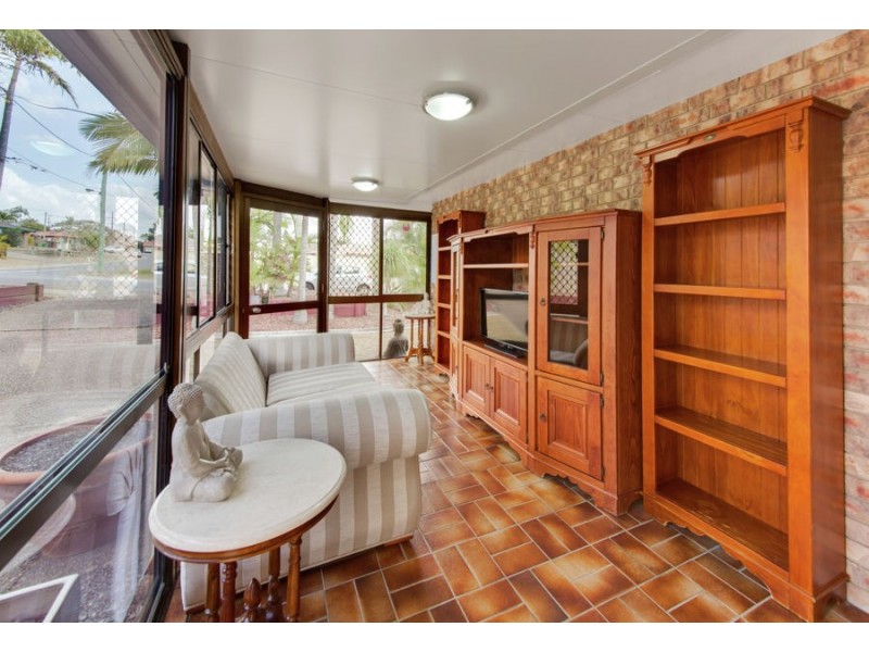 16 APEX ST, Marsden QLD 4132