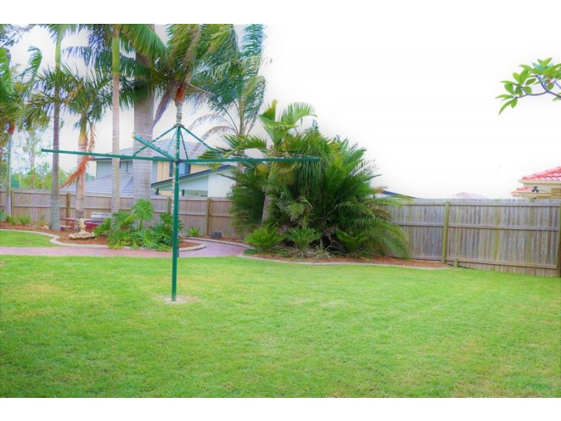 16 APEX ST, Marsden QLD 4132