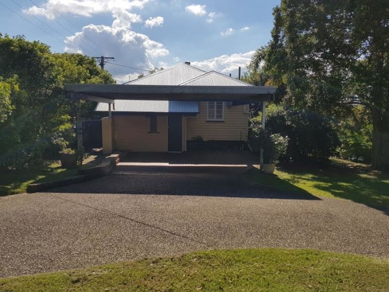 70 Turner Avenue, Fairfield QLD 4103