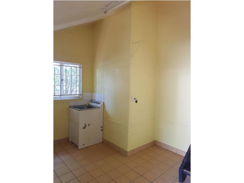 70 Turner Avenue, Fairfield QLD 4103