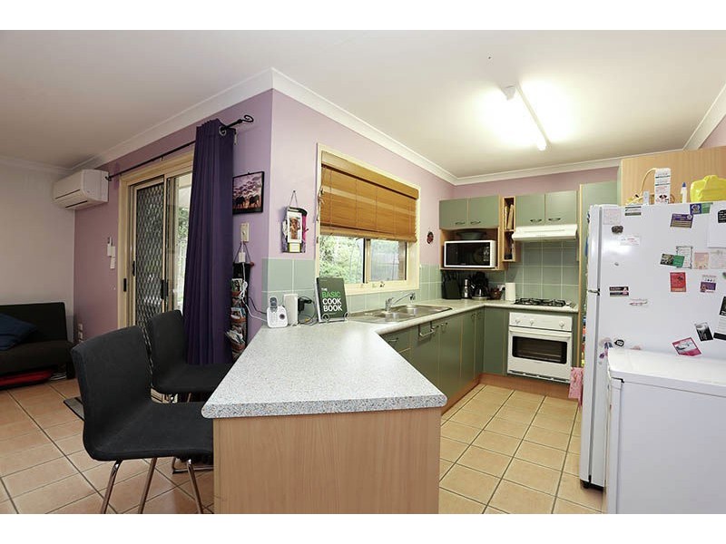 8 Glenview court, Underwood QLD 4119