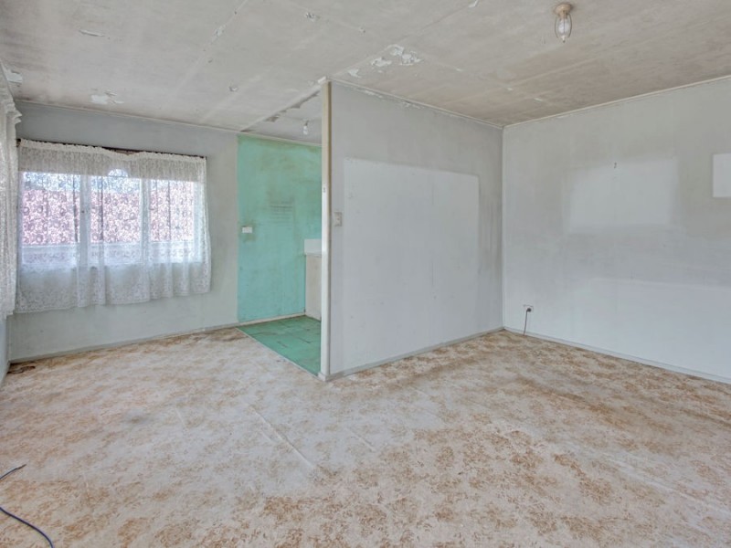 8 Orchid Street, Woodridge QLD 4114