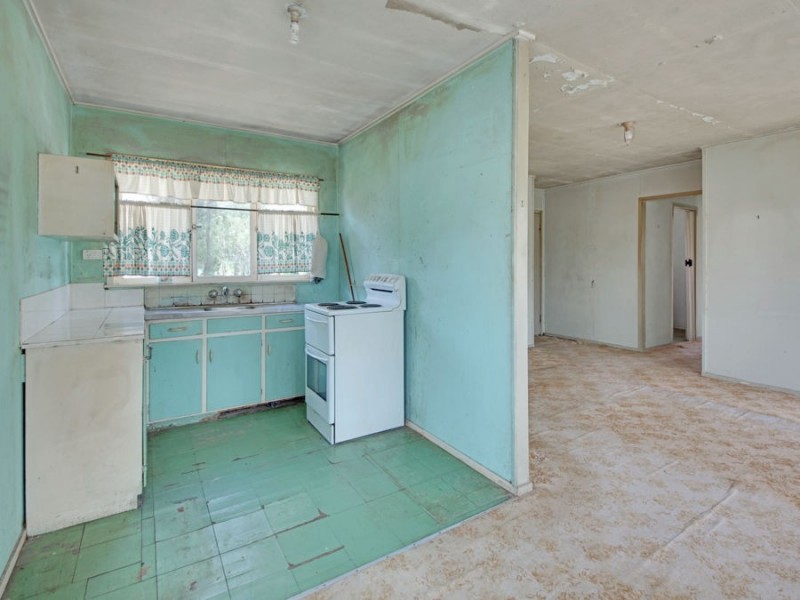 8 Orchid Street, Woodridge QLD 4114