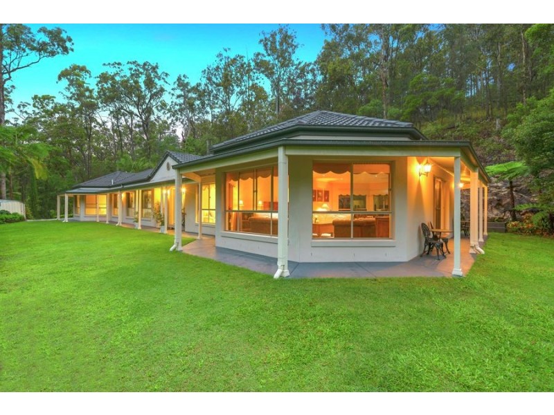 32 Leyshon Court, Bonogin QLD 4213