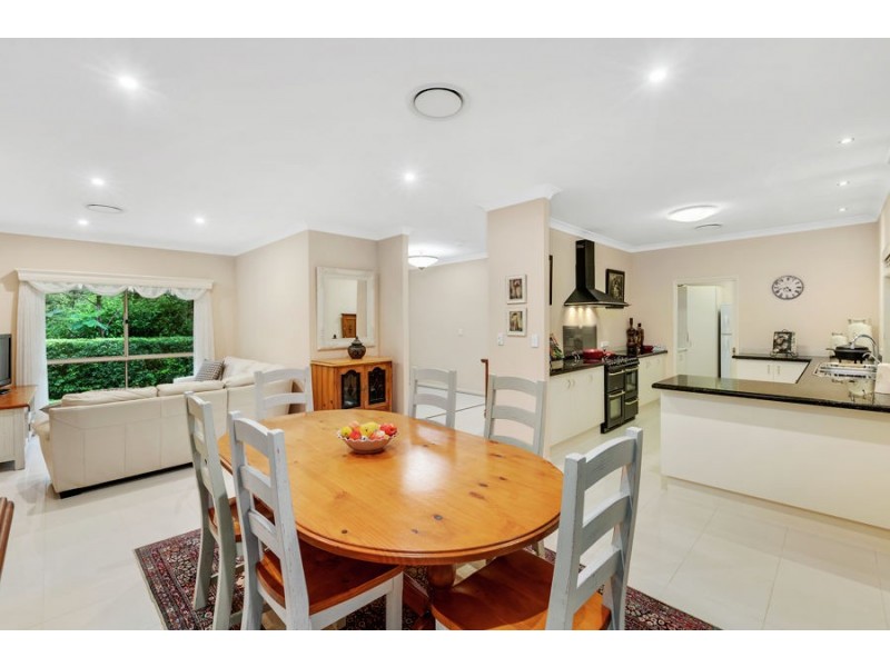 32 Leyshon Court, Bonogin QLD 4213