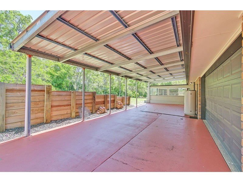 26 PEREGRINE ST, Park Ridge QLD 4125