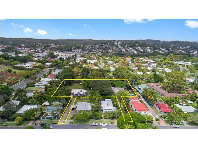35 Eric Road, Holland Park QLD 4121