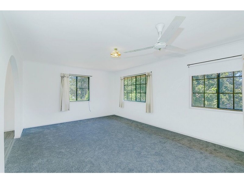 5 Hendon Ct, Boronia Heights QLD 4124