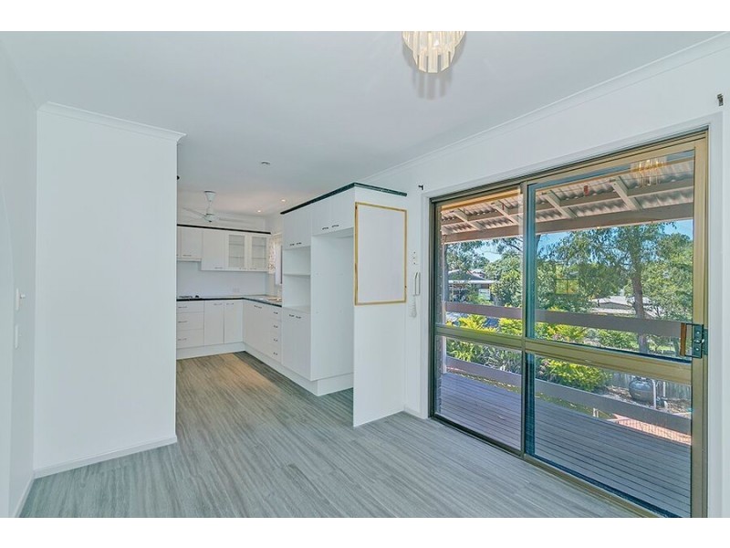 5 Hendon Ct, Boronia Heights QLD 4124