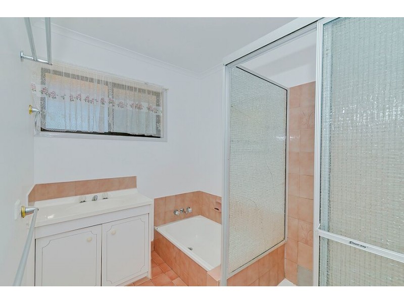 5 Hendon Ct, Boronia Heights QLD 4124