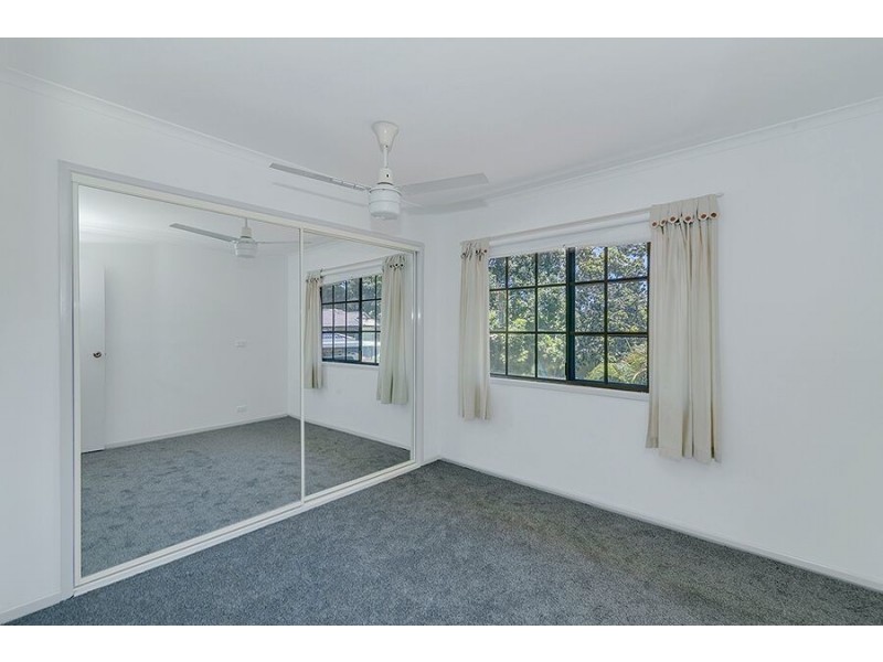 5 Hendon Ct, Boronia Heights QLD 4124