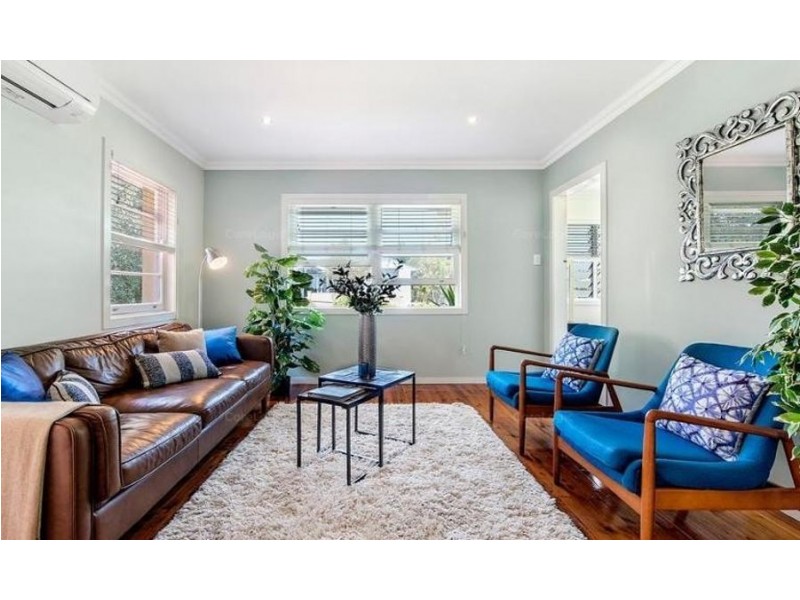 218 Beddoes Street, Holland Park QLD 4121