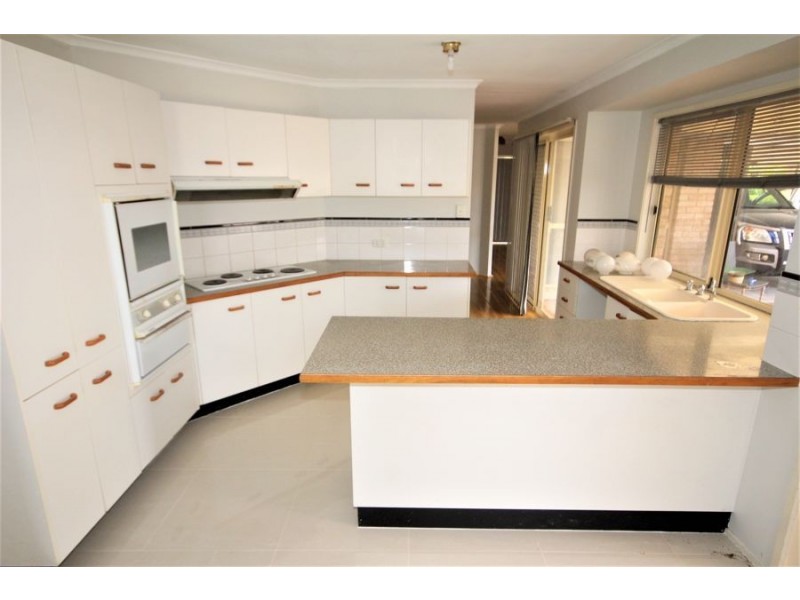 106 Nardie Street, Eight Mile Plains QLD 4113