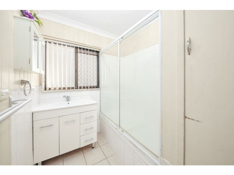 1 Edward Street, Woodridge QLD 4114