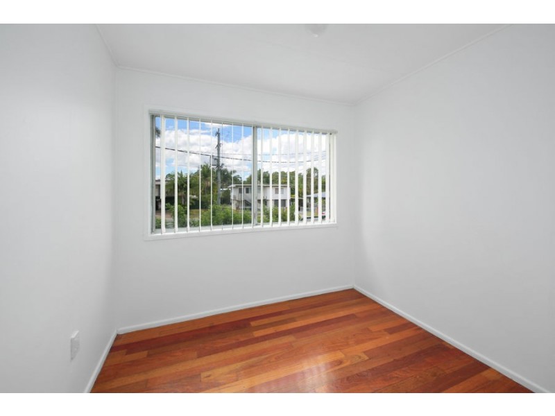 111 Jacaranda Avenue, Logan Central QLD 4114