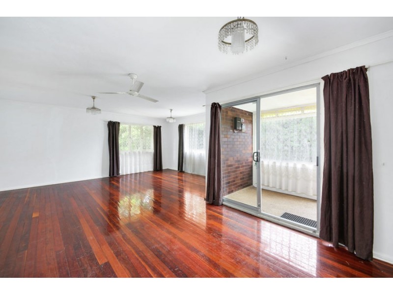 3 Edward Street, Woodridge QLD 4114