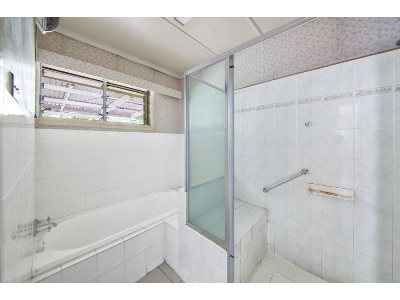 3 Edward Street, Woodridge QLD 4114