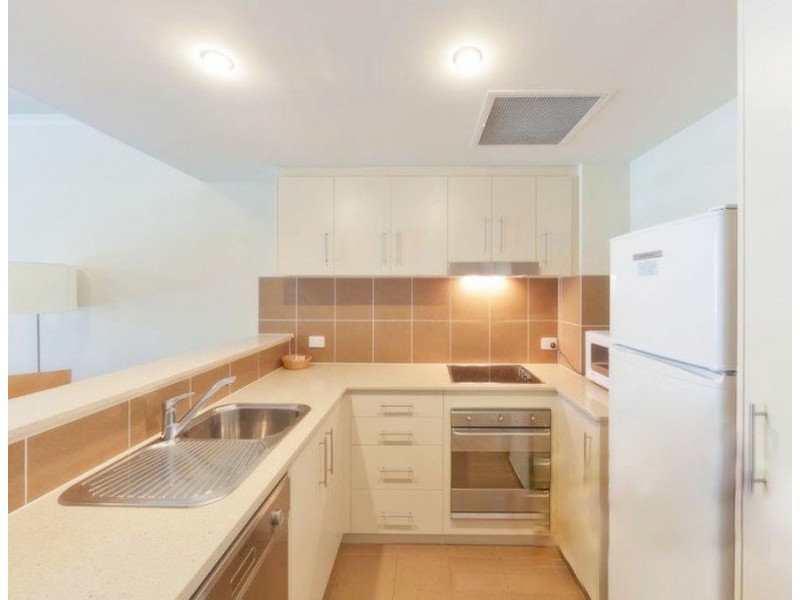 1045/1 Ocean Street, Burleigh Heads QLD 4220