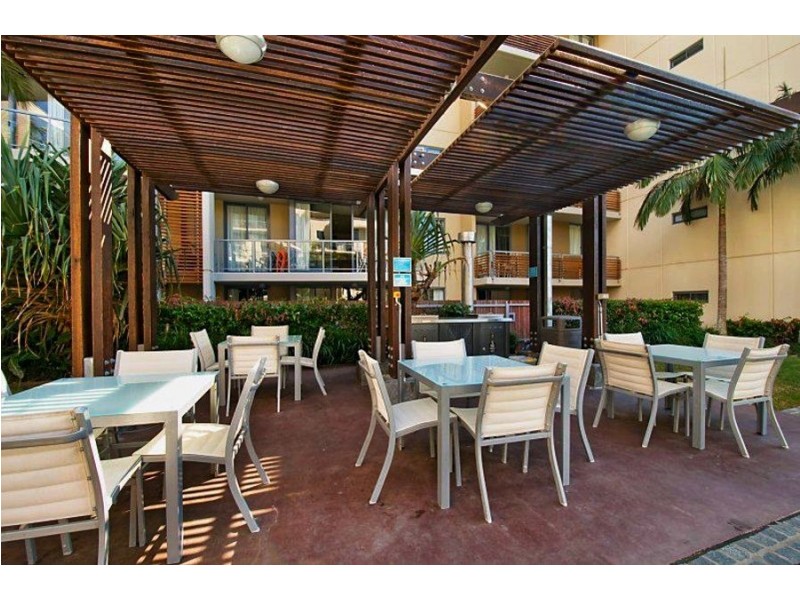 1045/1 Ocean Street, Burleigh Heads QLD 4220