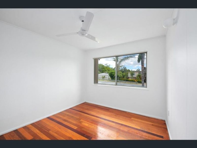 111 Jacaranda Avenue, Logan Central QLD 4114