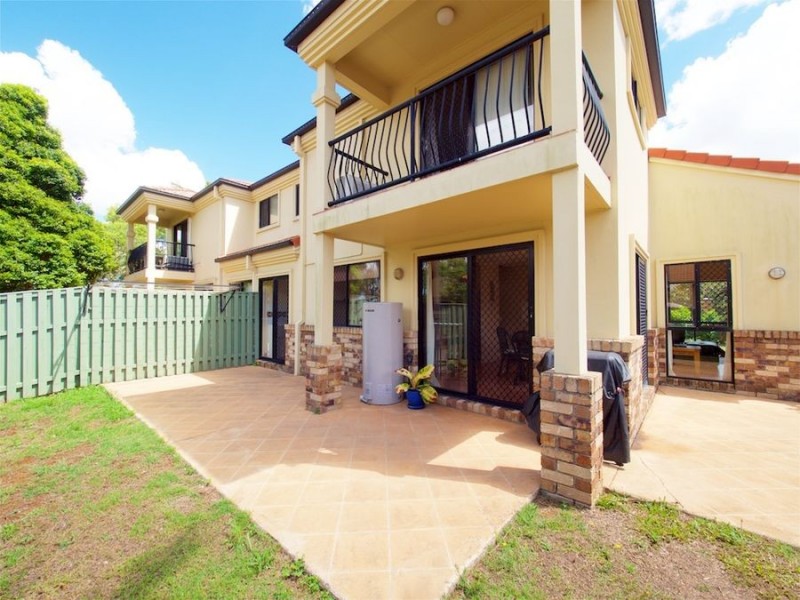 2/65 Pinelands Road, Sunnybank Hills QLD 4109