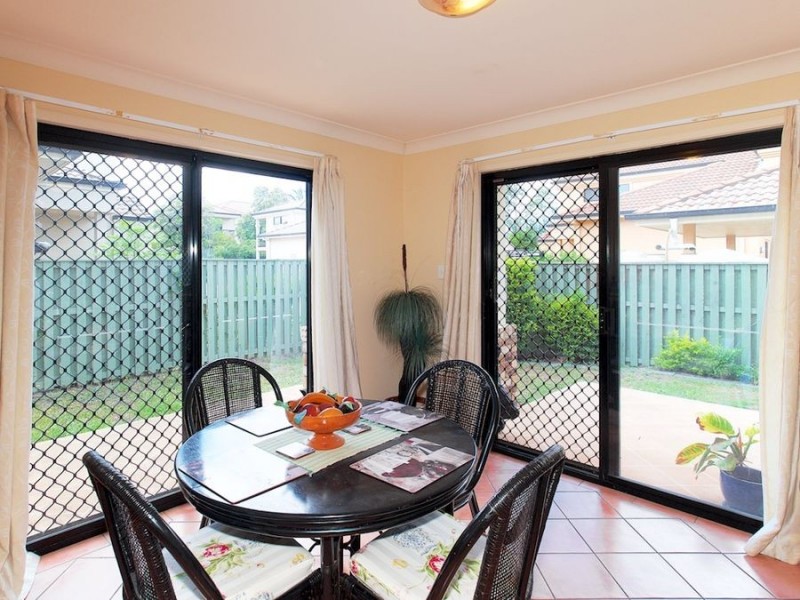 2/65 Pinelands Road, Sunnybank Hills QLD 4109