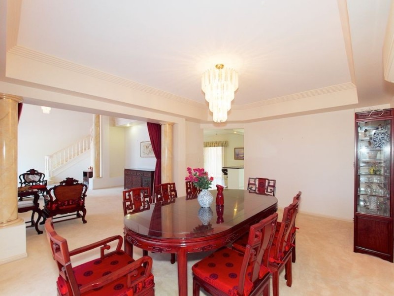 13 Gibbins Street, Sunnybank Hills QLD 4109