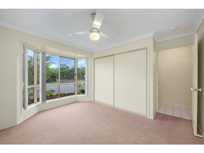 2 GEANEY Boulevard, Crestmead QLD 4132