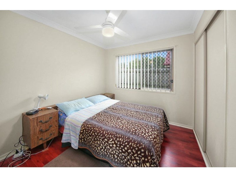 2 GEANEY Boulevard, Crestmead QLD 4132