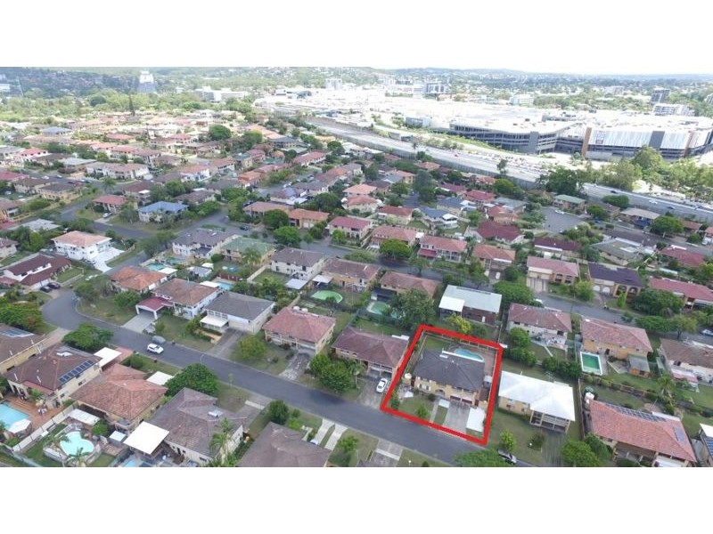 12 Gaillardia street, Macgregor QLD 4109