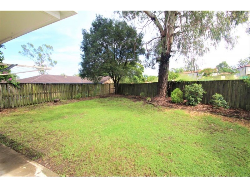 12 Housman Place, Calamvale QLD 4116