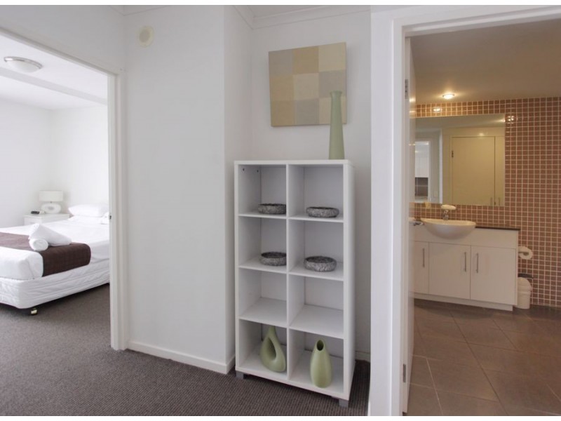 1101/1 Ocean Street, Burleigh Heads QLD 4220